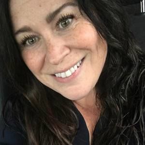 Meet your Posher, Dana